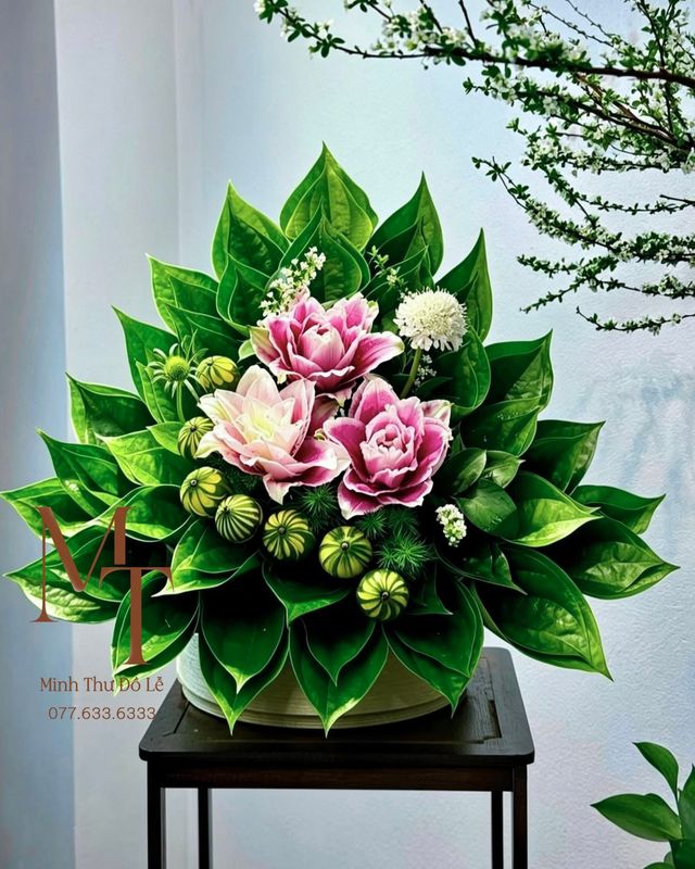 Trầu cau đuôi công mix hoa – Minh Thư Đồ Lễ Đà Nẵng