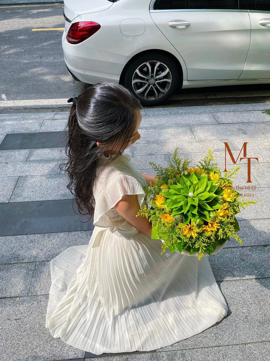 Mâm lễ trầu mix hoa cúc – Minh Thư Đồ Lễ Đà Nẵng